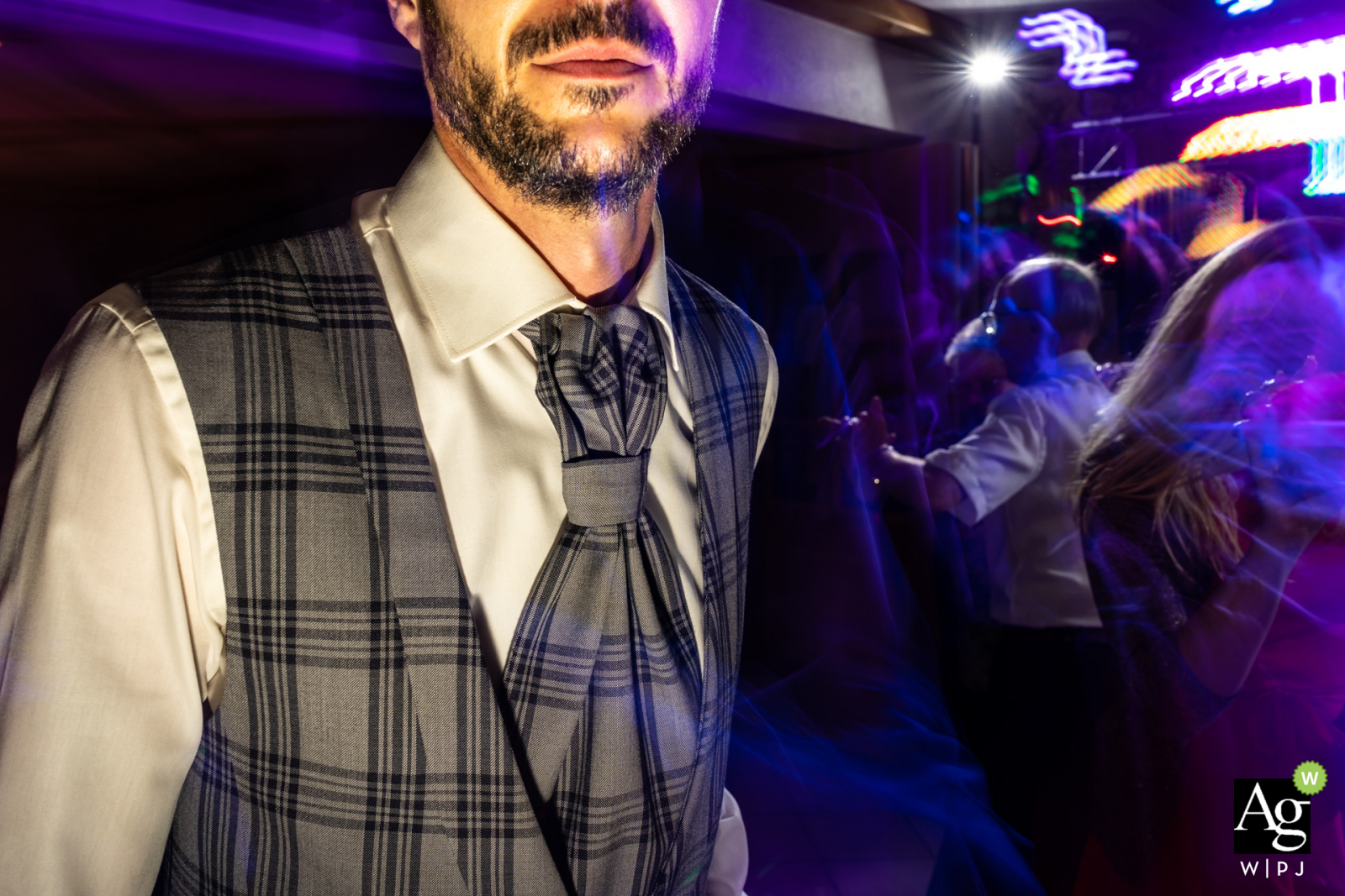 Photo by: <a href="https://www.wpja.com/photos/artistic-wedding-photographers/2521726">David Anton - Oberkirch David Anton is an artistic wedding photographer for
