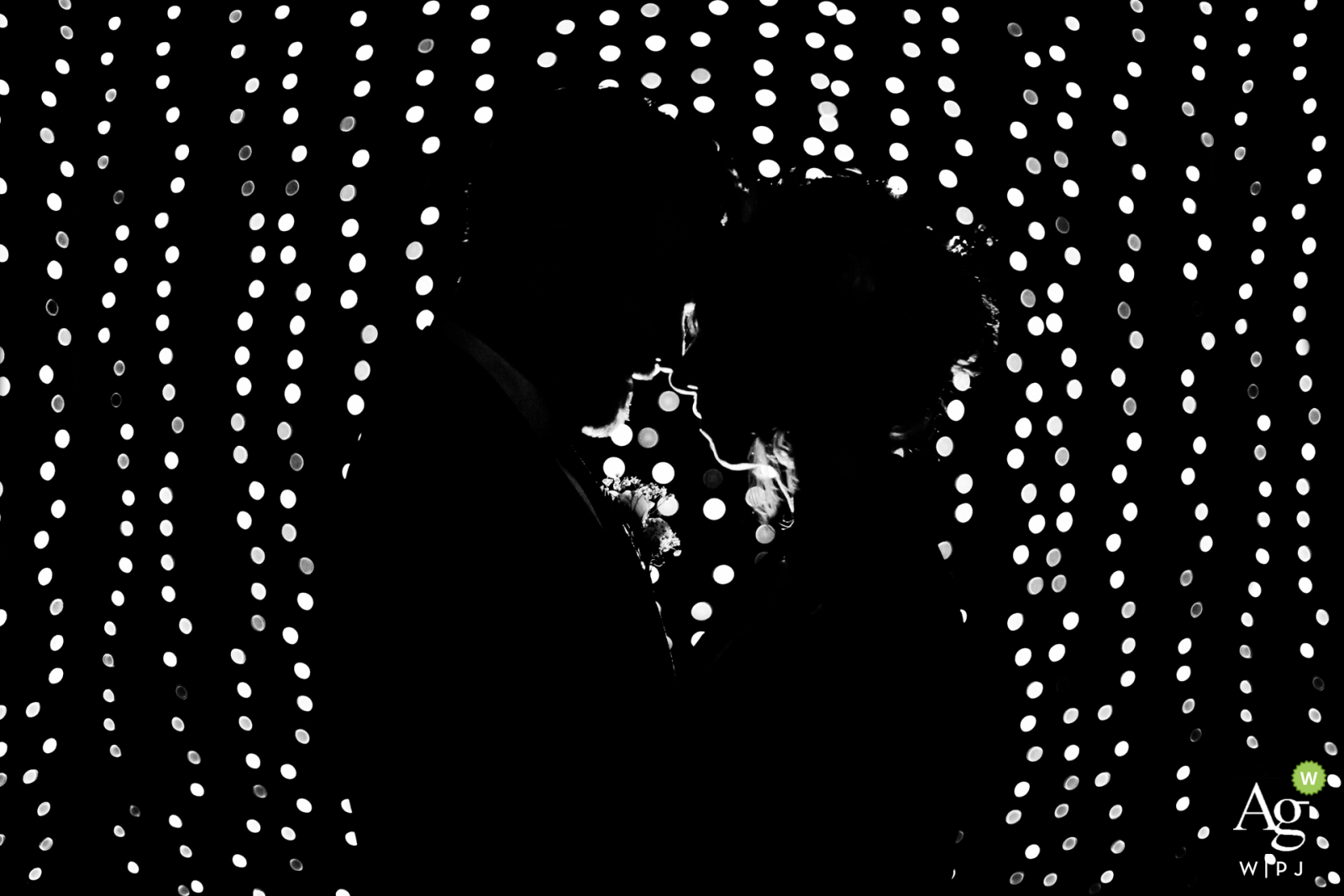 Tables de Crespin, Denat, South of France couple posing for wedding images