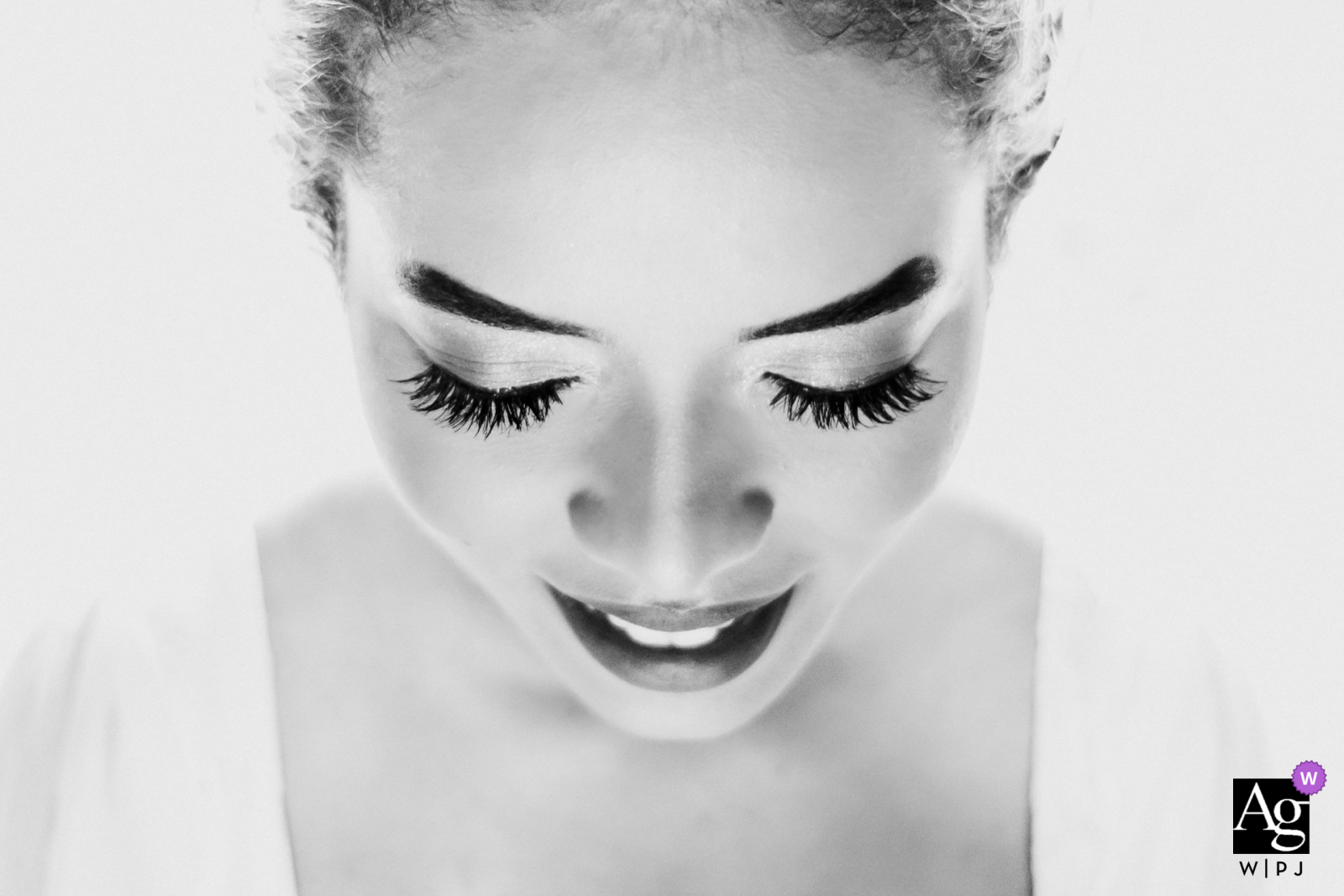 Hotel Quilombo, União dos Palmares-AL black and white portrait of the bride with eyes closed