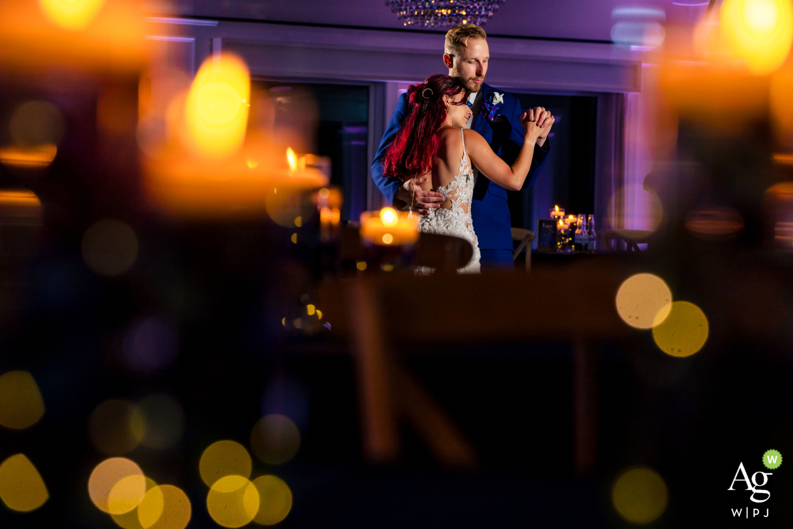 Couple dancing at their wedding at Stonehurst at Hampton Valley in Hampton, Connecticut.