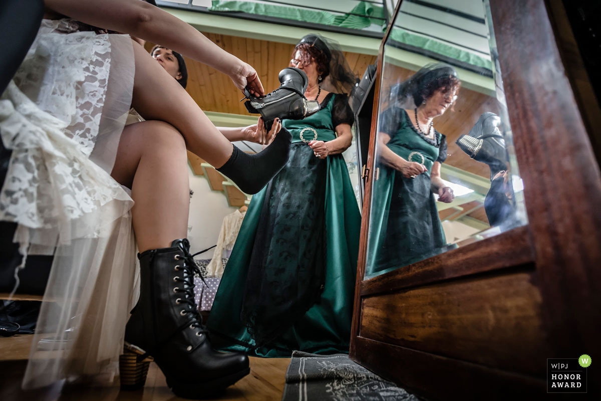 Foto door: <a href="https://www.wpja.com/photos/top-honor-award-documentary-wedding-photographer/2162636"> Marco Fantauzzo - Italy Wedding Photographer </a> Marco Fantauzzo is een prijswinnende huwelijksfotograaf van de Toscaanse WPJA
