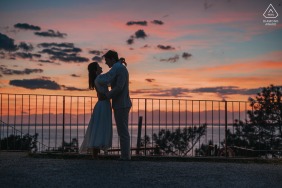 This couple in Pilat sur Mer is striking a pose before the night falls for their engagement portrait.