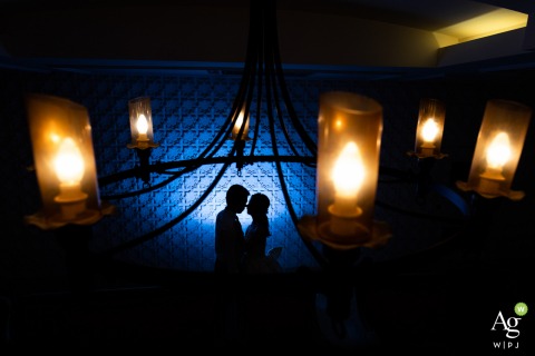 Xiamen Wedding Photography | Hotel Portrait of the Bride and Groom | Warm and cold silhouette