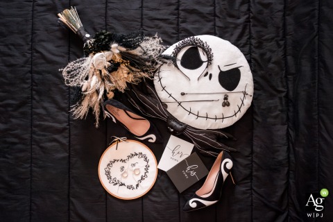 Dark Gothic Bridal Accessories Creatively Arranged in Trieste, Italy, Showcasing Moody Wedding Style and Details A creative arrangement of dark, gothic bridal accessories is artfully displayed in Trieste, Italy, highlighting intricate details and a moody wedding style.