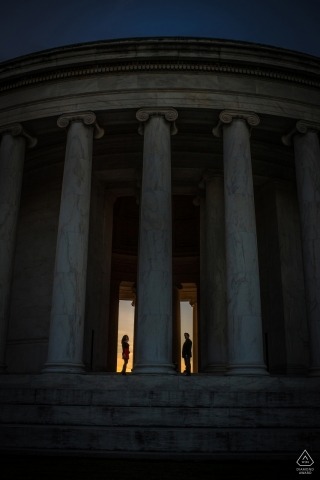 A DC portrait of monumental proportions - engagement sessions in the Capital city