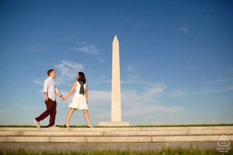 Washington, DC pre-wedding portraits - Couple with monument in background 