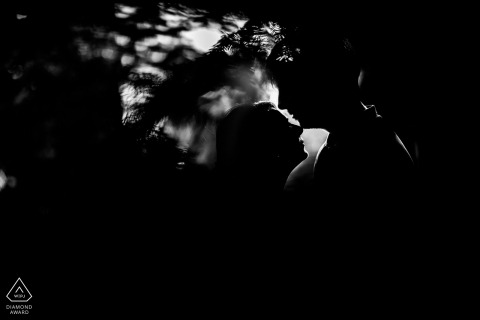 Engaged Couples Photography | Trieste, Italy Silhouette Lovers in Black and White