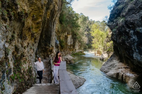 Cazorla, Jaén engagement photo session on the hiking a view trail along the river