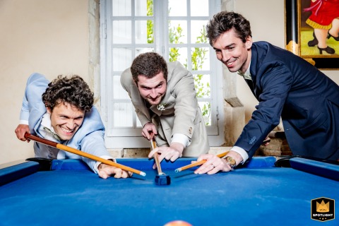 Domaine des Gaillardoux: The witnesses playfully engage in a game of billiards, featuring the wedding ring.