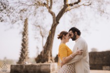 Indian boy and Australian girl in traditional attire, Maharashtra temple backdrop, celebrating cultural roots and love.
