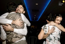   A wave of touching emotions sweeps the dinner at a reception venue in Pau, Pyrénées-Atlantiques, as the couple exchanges double hugs with family after heartfelt parent speeches.