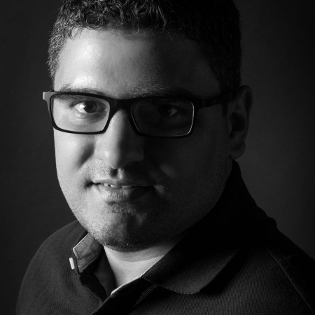 Portrait of Wedding Photographer in Dubai UAE - Marius Arnautu Marius Arnautu Wedding Photographer in Dubai