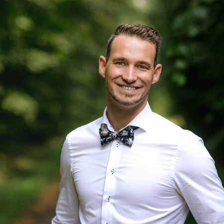 Lifestyle-Porträt von Noord Brabant Hochzeits- und Elopement-Fotograf Arjan van der Plaat aus NL Noord Brabant Hochzeits- und Elopement-Fotografie von Arjan van der Plaat aus den Niederlanden