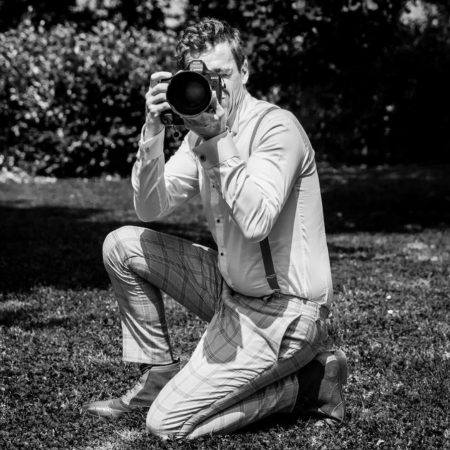 BW portrait of Cyril Langeard, a Wedding Photographer in Montauban