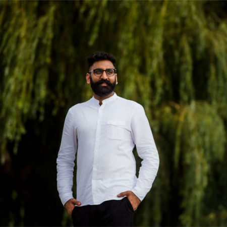 Chandan Sojitra Wedding Photography for creative couples Chandan Sojitra is an Engagement Portrait, Wedding and Elopement Photographer
