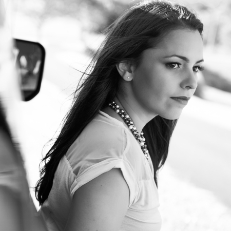 Portrait of Puerto Rico wedding photographer Alicia Kidd of Caribbean Puerto Rico wedding and elopement photography by Alicia Kidd of Caribbean