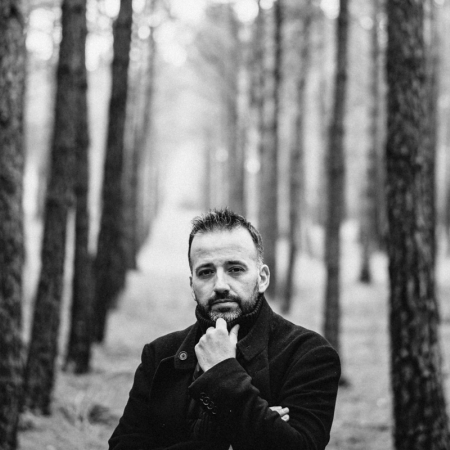 Portrait of Madrid wedding photographer Joaquin Sanjurjo of the Spain WPJA Madrid documentary wedding photography by Joaquin Sanjurjo of Spain