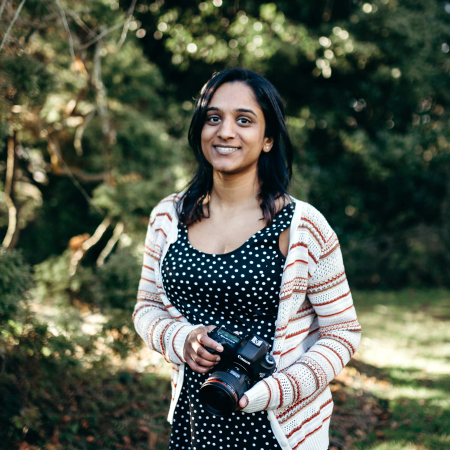 Portrait de Sheetal Varsani - Photographe de mariage au Pays de Galles Photographe de mariage à Cardiff Sheetal Varsani, Glamorganshire, Wales, UK