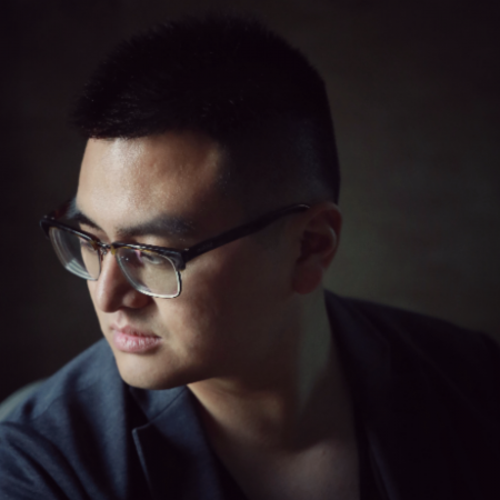 Portrait of Shanghai wedding photographer Johnny Zhou of China Asia Shanghai wedding photography by Johnny Zhou of China Asia