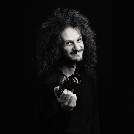 Portrait of Saxony Wedding Photographer Ruben Venturo, of Germany Saxony and Leipzig Wedding Photographer Ruben Venturo, of Germany