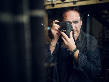 Francia sesiones de fotos de compromiso de pareja, fugas y fotografía de boda por Guillaume Tranquard