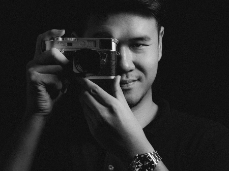 Portret van Ho Chi Minh-huwelijksfotograaf Khoi Le, uit Vietnam Vietnam en Ho Chi Minh-huwelijksfotografie door Khoi Le