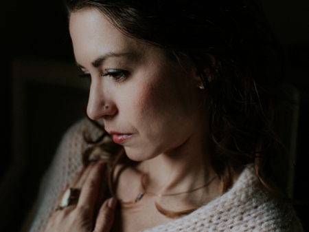 madame A photographie autoprotrait - Aline Perez Auvergne-Rhône-Alpes and Isere wedding photographer Aline Perez, of France