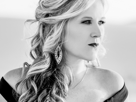 Black and white formal lifestyle portrait of San Antonio, Texas wedding photographer Shannon Cain San Antonio wedding photography by Shannon Cain of Texas