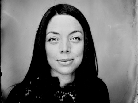 BW Tintype studioportret van de huwelijksfotograaf Elena Bazini uit Chicago uit Illinois De huwelijksfotografie van Chicago door Elena Bazini uit Illinois