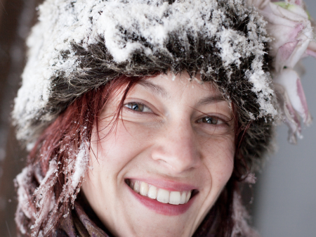 Lifestyle, winter portrait of Ravenna wedding photographer Caterina Errani of Emilia-Romagna Italy Caterina Errani WPJA Profile Image Ravenna wedding and elopement photography by Caterina Errani of Emilia-Romagna Italy