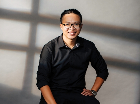 Portrait of Ho Chi Minh wedding photojournalist Van Tran, of Vietnam Ho Chi Minh wedding photojournalism by Van Tran, of Vietnam
