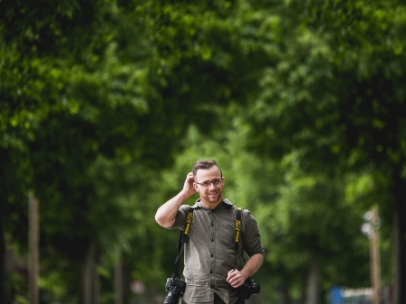 Porträt des britischen Hochzeitsreportage-Fotografen Jason Huckle von Aaron Storry East Midlands und Northamptonshire Hochzeitsfotograf Jason Huckle