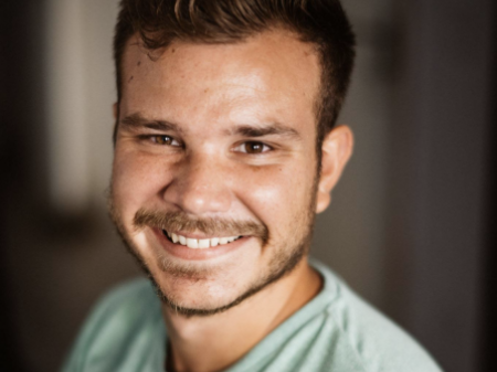Portrait of Thomas Orsatelli, Marseille Wedding Photographer Marseille Wedding Photographer Thomas Orsatelli