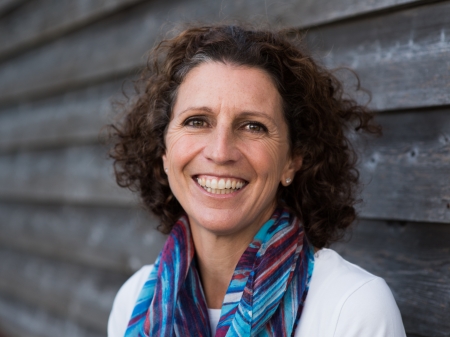 Helen Batt is een trouwreportage fotograaf uit Kent, Verenigd Koninkrijk