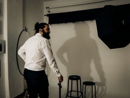Ritratto del fotografo di matrimoni piemontese Emanuele Lince di Alessandria - Italia Fotografia di matrimonio e fuga d'amore in Piemonte di Emanuele Lince di Alessandria - Italia