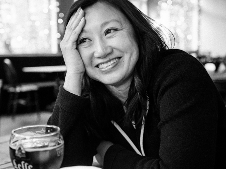 Julie Kim cree que definir imágenes de una boda en el Reino Unido debería tener un impacto y ser un reportaje con estilo.