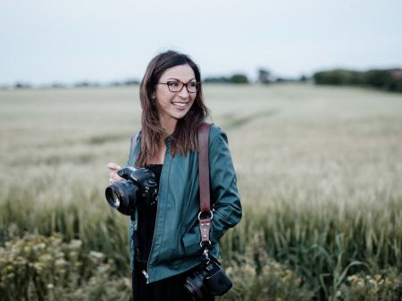 Fotografia zaręczynowa, uciekinierska i ślubna autorstwa Nicola Hudson