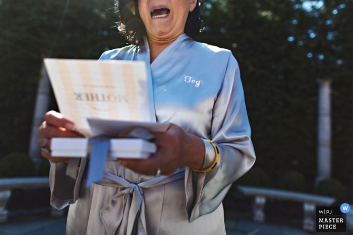 Brooklyn woman reads outside before the wedding Brooklyn guest reads speech at the wedding - New York City wedding photo