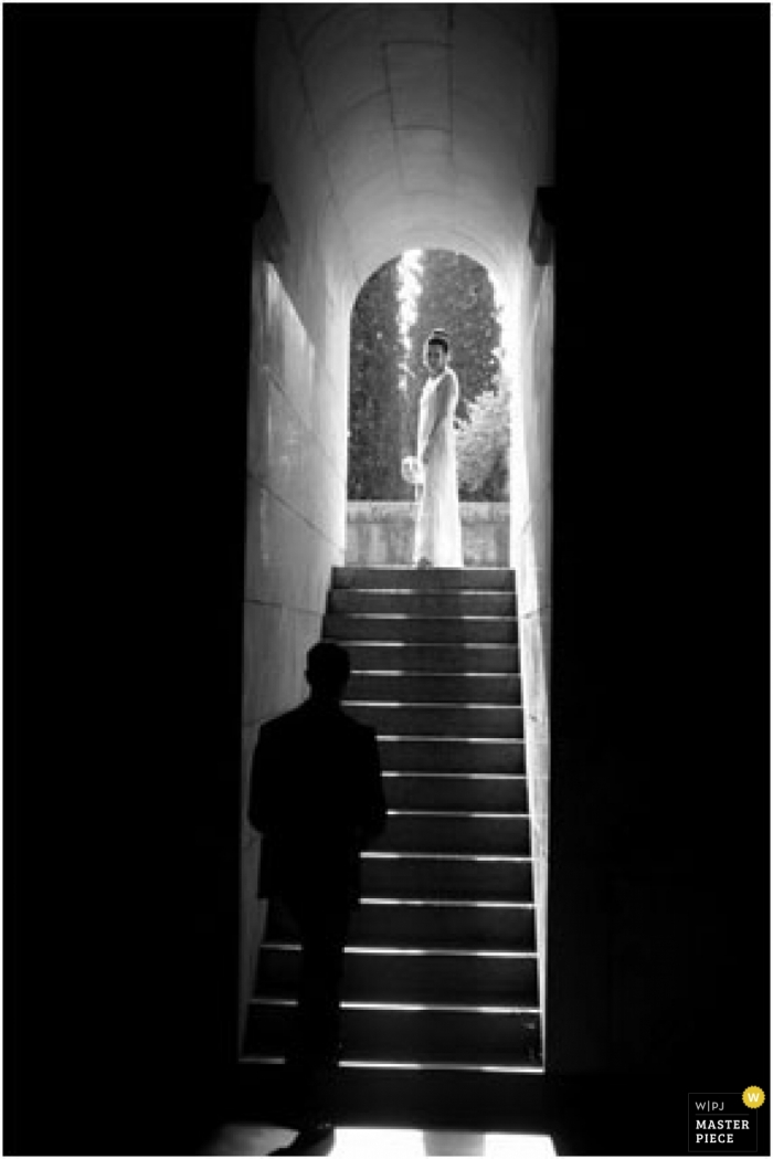 Photo by: <a href="https://www.wpja.com/contests/2006-fall/silhouettes-shadows-light/52956">Marine Fonteyne - United States</a> Wedding Photographer Marine Fonteyne of Florida, United States