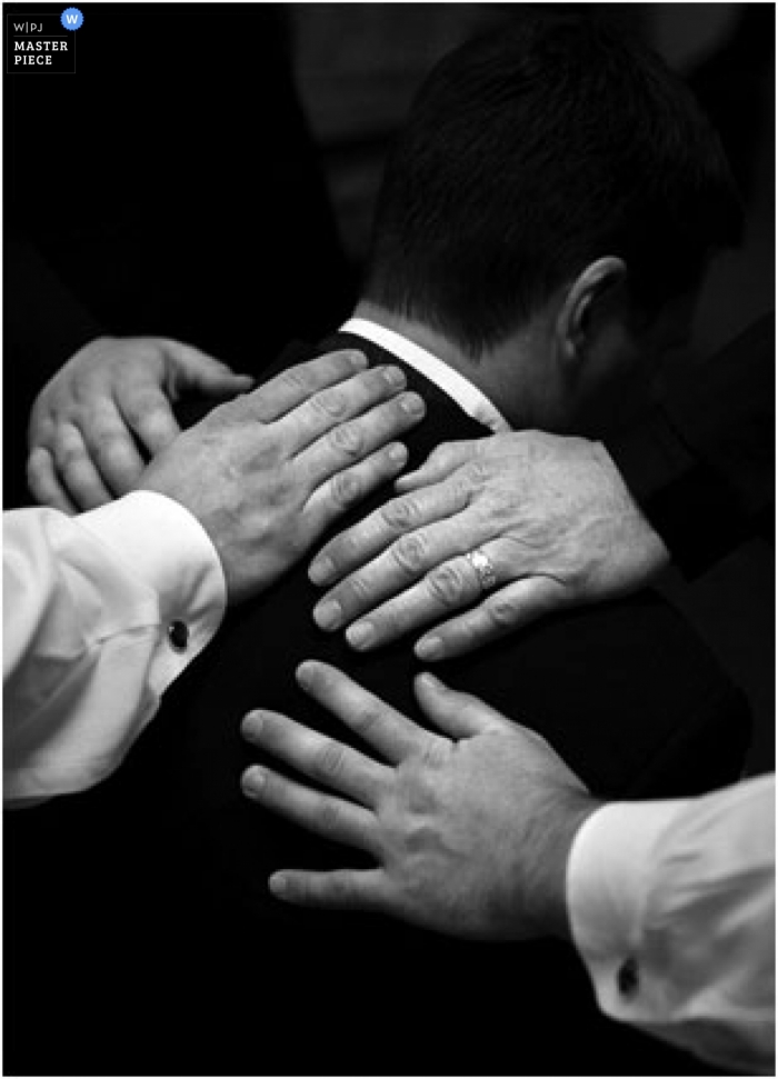 Photo by: <a href="https://www.wpja.com/contests/2007-q1/details/54206">Jonathan Kirshner - United States</a> Wedding Photographer Jonathan Kirshner of Illinois, United States