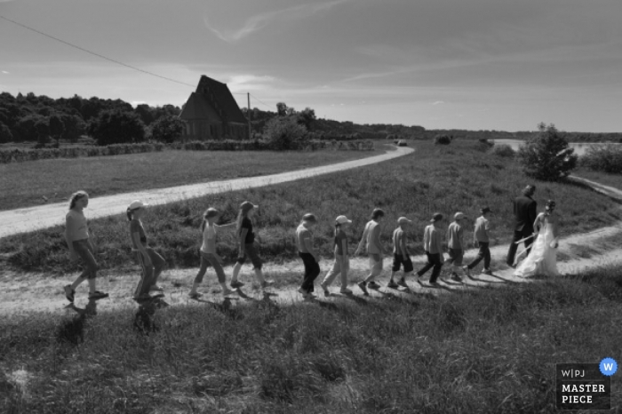 Photo by: <a href="https://www.wpja.com/contests/2008-q4/kids-being-kids/74601">Henrikas Kudirka - Lithuania</a> Wedding Photographer Henrikas Kudirka of , Lithuania