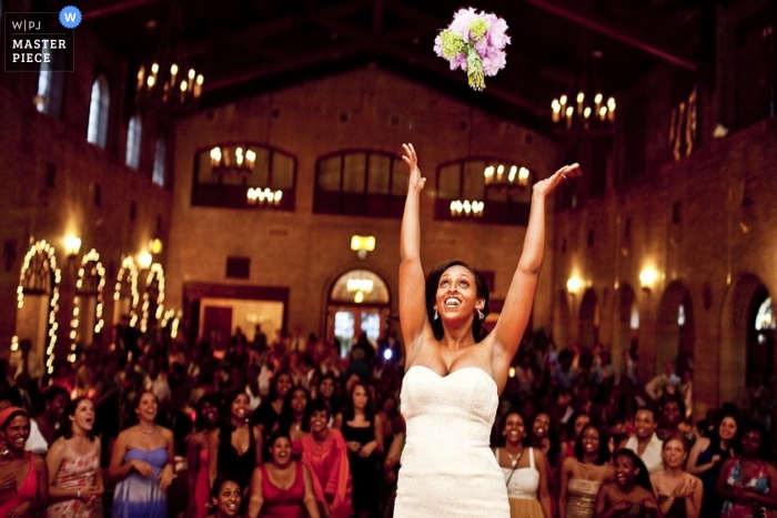 Foto di: <a href="https://www.wpja.com/contests/2010-q2/reception/403646"> Joseph Gidjunis - Stati Uniti </a> Fotografo di matrimoni Joseph Gidjunis della Pennsylvania, Stati Uniti
