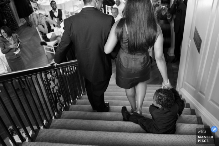 Foto por: <a href="https://www.wpja.com/contests/2010-q4/kids-being-kids/20th-place"> Carl Bower - Estados Unidos </a> Fotógrafo de bodas Carl Bower de Colorado, Estados Unidos