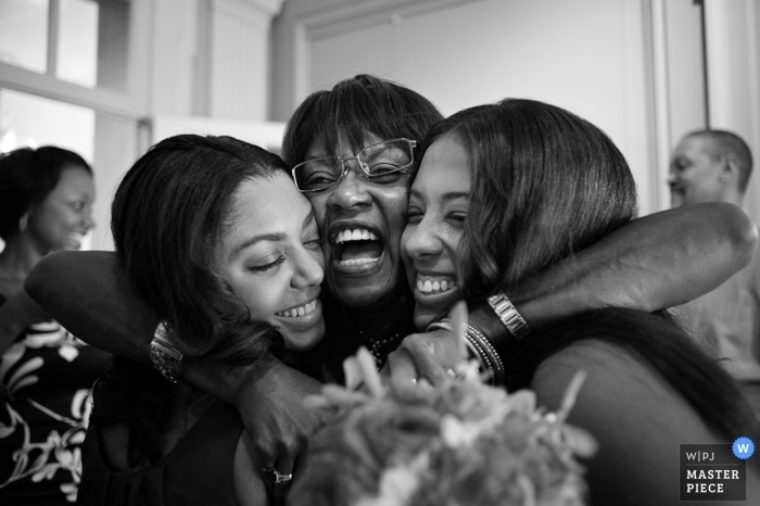 Foto di: <a href="https://www.wpja.com/contests/2010-q4/emotion/556121"> Carl Bower - Stati Uniti </a> Fotografo di matrimoni Carl Bower di Colorado, Stati Uniti