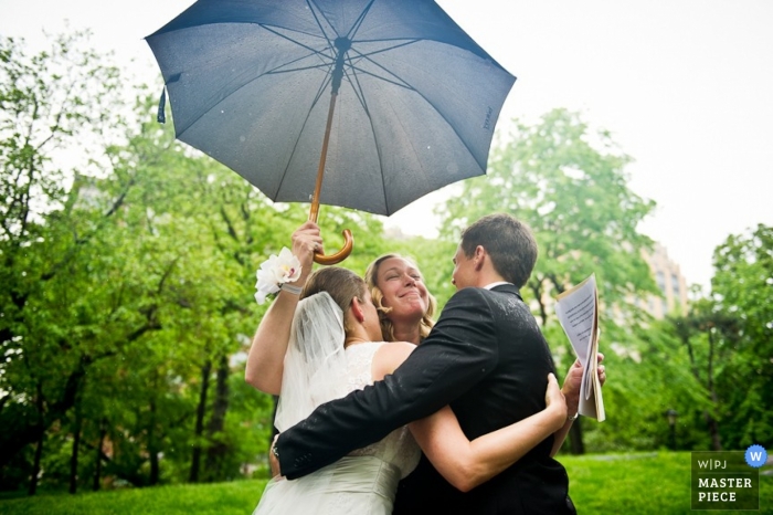 Foto door: <a href="https://www.wpja.com/contests/2011-q2-contest/ceremony/676121"> Brian Hatton - Verenigde Staten </a> Fotograaf Brian Hatton van New York, Verenigde Staten