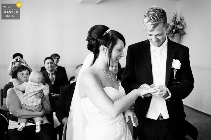 Foto door: <a href="https://www.wpja.com/contests/2011-q2-contest/ceremony/677221"> Enrico Radloff - Duitsland </a> Huwelijksfotograaf Enrico Radloff uit, Duitsland
