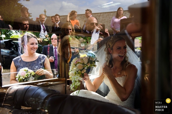 Photo by: <a href="https://www.wpja.com/contests/2011-q2-contest/transportation/689751">Debra Simpson - United Kingdom</a> Wedding Photographer Debra Simpson of Dorset, United Kingdom