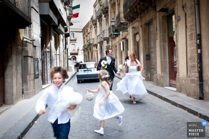 Foto von: <a href="https://www.wpja.com/contests/2011-q3-contest/kids-being-kids/727226"> Davide Di Pasquale - Italien </a> Hochzeitsfotograf Davide Di Pasquale von Catania, Italien