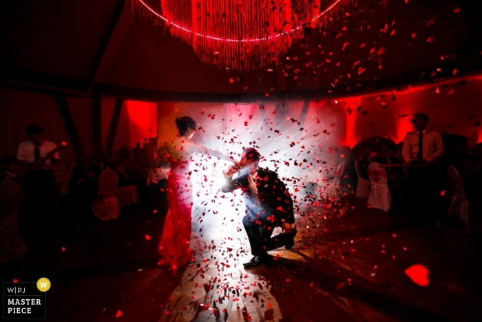 Photo by: <a href="https://www.wpja.com/contests/2012-q3-contest/dancing-action/999006">Raman El Atiaoui - Germany</a> Wedding Photographer Raman El Atiaoui of Hessen, Germany