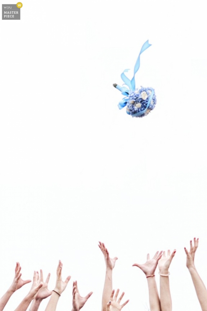 Photo by: <a href="https://www.wpja.com/contests/2013-q2-contest/details-found/1202346">Fan Yuanyuan - China</a> Wedding Photographer Fan Yuanyuan of Zhejiang, China